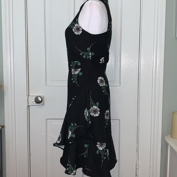 BANANA REPUBLIC BLACK FLORAL SLEEVELESS DRESS - Picture 4 of 7